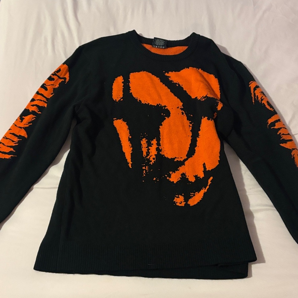 INK MERCH Hot Topic Black and Orange Graphic Crewneck Sweater